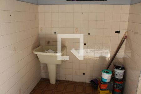 Casa para alugar com 97m², 2 quartos e 3 vagas Casa para alugar com 97m², 2 quartos e 3 vagasÁrea de Serviço