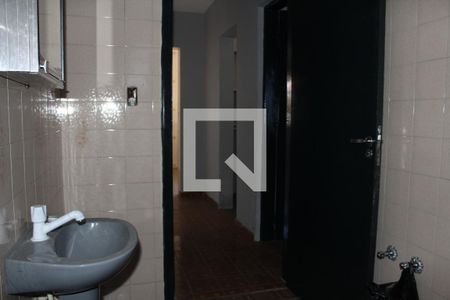 Casa para alugar com 97m², 2 quartos e 3 vagas Casa para alugar com 97m², 2 quartos e 3 vagasBanheiro