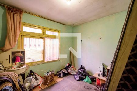 Quarto 2 de casa à venda com 2 quartos, 70m² em Vila Nova, Porto Alegre