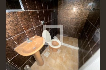 Apartamento para alugar com 65m², 2 quartos e sem vagaBanheiro