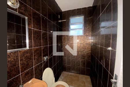 Apartamento para alugar com 65m², 2 quartos e sem vagaBanheiro