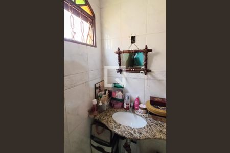 Casa à venda com 360m², 2 quartos e 3 vagasBanheiro da Suíte