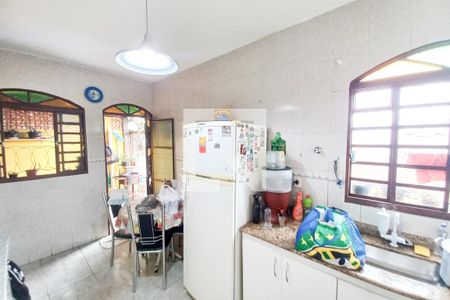 Casa à venda com 360m², 2 quartos e 3 vagasCozinha
