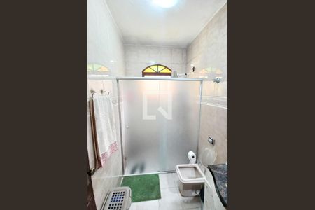 Casa à venda com 360m², 2 quartos e 3 vagasBanheiro 