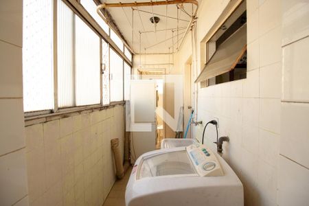 Apartamento à venda com 84m², 3 quartos e 1 vagaÁrea de Serviço