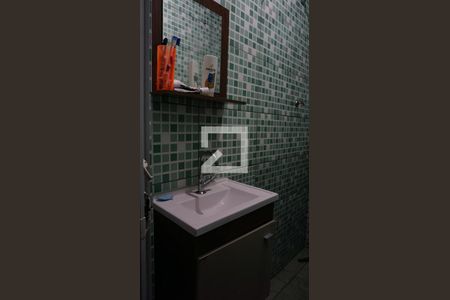 Casa para alugar com 40m², 2 quartos e sem vagaBanheiro