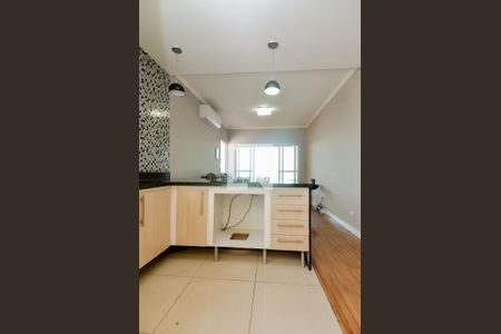 Casa para alugar com 90m², 2 quartos e 1 vagaCozinha