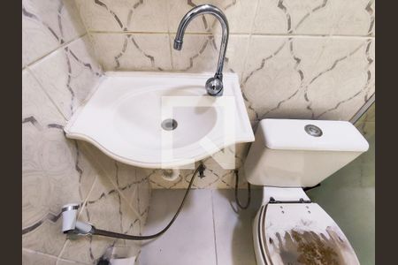 Banheiro - torneira de casa para alugar com 1 quarto, 35m² em Engenho de Dentro, Rio de Janeiro