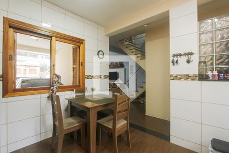 Casa à venda com 198m², 3 quartos e 3 vagasCozinha