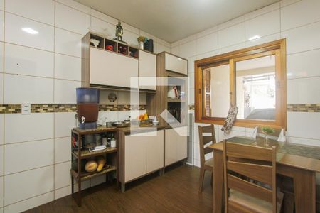 Casa à venda com 198m², 3 quartos e 3 vagasCozinha