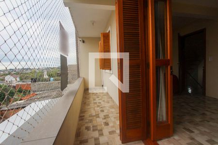 Casa à venda com 198m², 3 quartos e 3 vagasVaranda