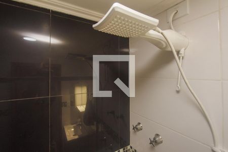 Casa à venda com 198m², 3 quartos e 3 vagasBanheiro social 1
