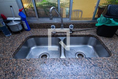 Casa para alugar com 690m², 4 quartos e 4 vagasCozinha