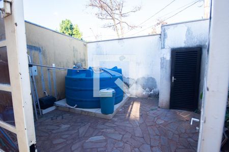 Casa para alugar com 690m², 4 quartos e 4 vagasQuintal