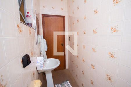 Casa para alugar com 690m², 4 quartos e 4 vagasBanheiro da Área de Serviço