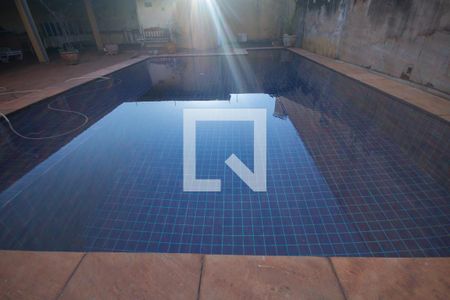 Casa para alugar com 690m², 4 quartos e 4 vagasPiscina