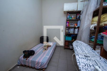 Casa para alugar com 690m², 4 quartos e 4 vagasDespensa