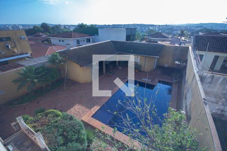 Casa para alugar com 690m², 4 quartos e 4 vagasSuíte 1 - Vista da Sacada