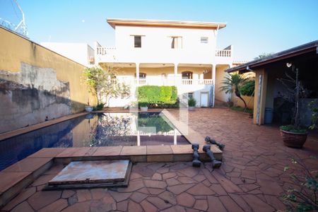 Casa para alugar com 690m², 4 quartos e 4 vagasPiscina