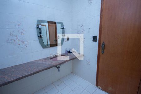 Casa para alugar com 690m², 4 quartos e 4 vagasBanheiro da Suíte 1 