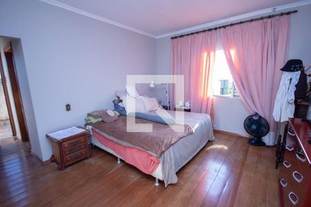 Casa para alugar com 690m², 4 quartos e 4 vagasSuíte 2