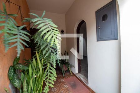 Casa à venda com 192m², 4 quartos e 1 vagaEntrada