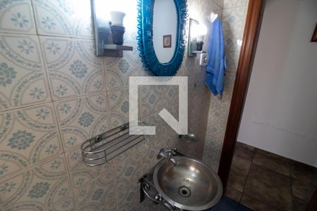 Casa à venda com 192m², 4 quartos e 1 vagaLavabo