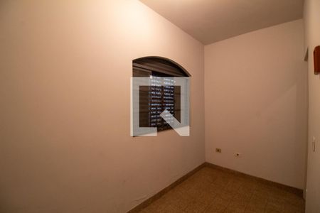 Casa à venda com 192m², 4 quartos e 1 vagaQuarto 3 Serviço - Suíte