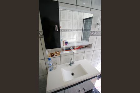 Casa à venda com 120m², 3 quartos e 2 vagasBanheiro