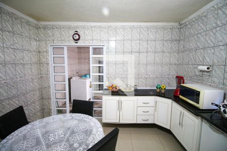 Casa à venda com 120m², 3 quartos e 2 vagasCozinha