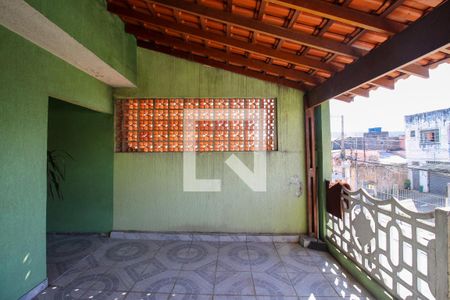 Casa à venda com 120m², 3 quartos e 2 vagasVaranda