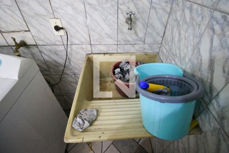 Casa à venda com 120m², 3 quartos e 2 vagasLavanderia / Churrasqueira