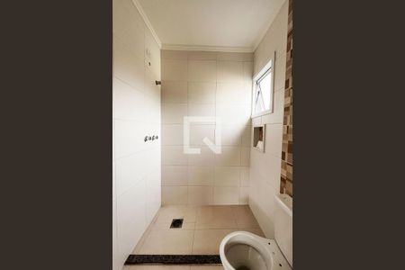 Casa à venda com 101m², 3 quartos e 2 vagasBanheiro da Suite