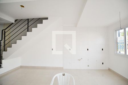 Sala/Cozinha de casa à venda com 3 quartos, 101m² em Guarujá, Porto Alegre