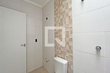 Casa à venda com 101m², 3 quartos e 2 vagasBanheiro da Suite 2