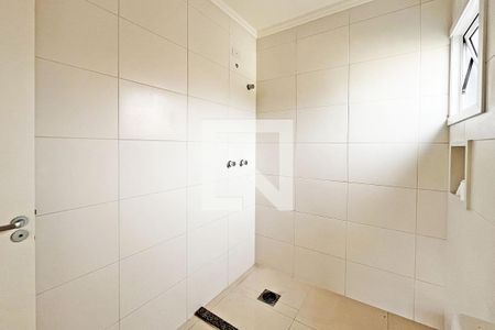 Casa à venda com 101m², 3 quartos e 2 vagasBanheiro da Suite