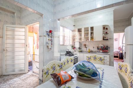 Casa à venda com 286m², 4 quartos e 3 vagasCozinha