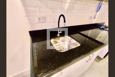 Cozinha de kitnet/studio para alugar com 1 quarto, 27m² em Copacabana, Rio de Janeiro
