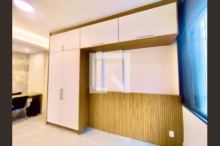 Quarto  de kitnet/studio para alugar com 1 quarto, 27m² em Copacabana, Rio de Janeiro