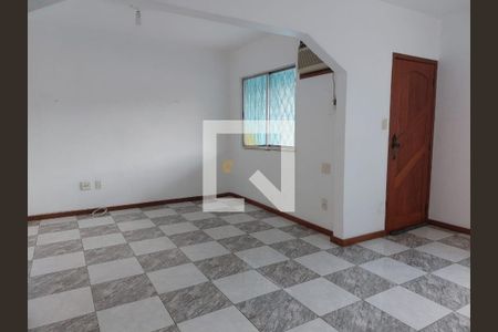 Casa à venda com 6 quartos, 222m² em Freguesia de Jacarepaguá, Rio de Janeiro