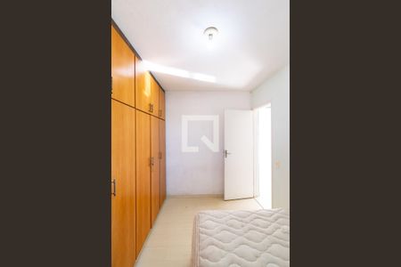 Quarto 1 de apartamento à venda com 2 quartos, 60m² em Vila Fachini, São Paulo