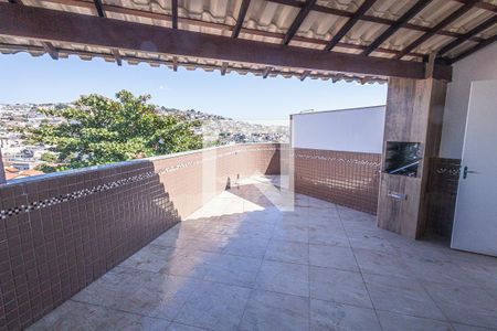 Casa à venda com 275m², 3 quartos e 2 vagasÁrea externa / ducha e viista panorâmica