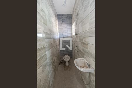 Casa à venda com 275m², 3 quartos e 2 vagasBanheiro