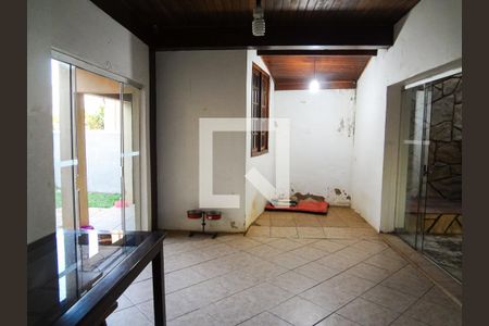 Sala  2 de casa para alugar com 3 quartos, 600m² em Parque das Universidades, Campinas