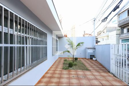 Casa à venda com 219m², 2 quartos e 5 vagasGaragem