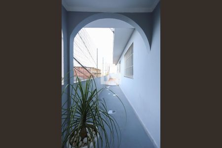 Casa à venda com 219m², 2 quartos e 5 vagasCorredor