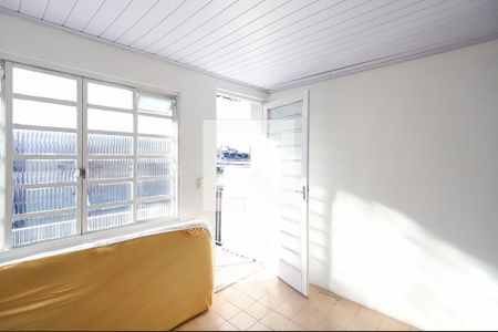 Casa à venda com 219m², 2 quartos e 5 vagasEdícula