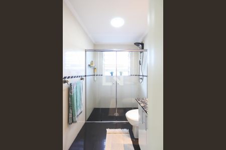 Casa à venda com 219m², 2 quartos e 5 vagasBanheiro