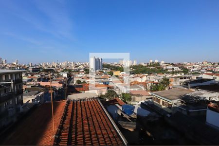 Casa à venda com 219m², 2 quartos e 5 vagasVista