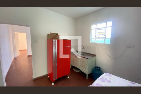 Casa para alugar com 1 quarto, 50m² em Parque Bristol, São Paulo